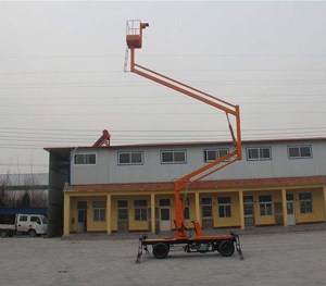 曲臂式升降機 曲臂式升降機