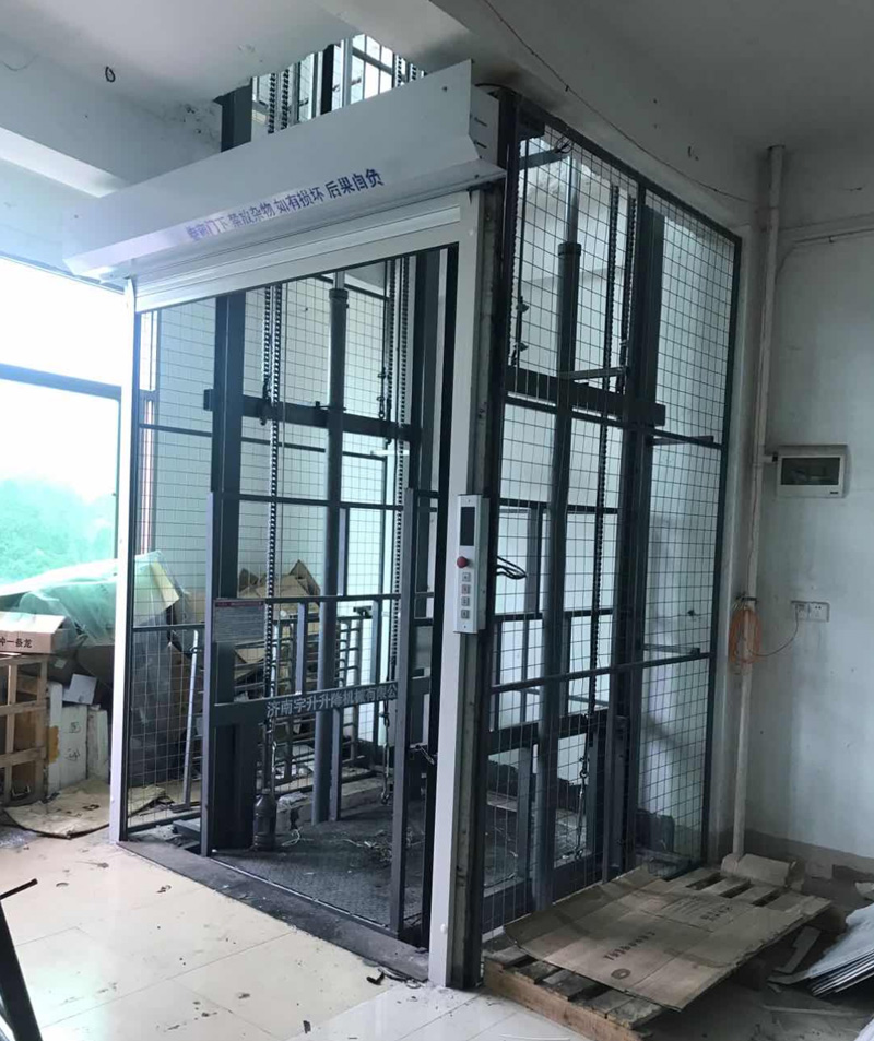 導軌式液壓升降貨梯